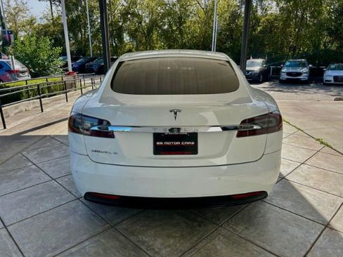 Used 2016 Tesla Model S image 3