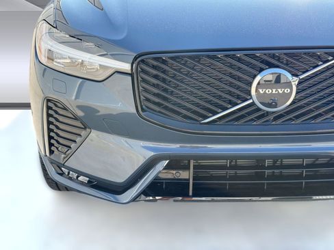 New 2026 Volvo XC60 B5 Ultra w/ Climate Package AWD/4WD image 28