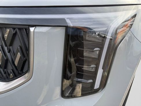 New 2026 Kia Carnival EX image 22