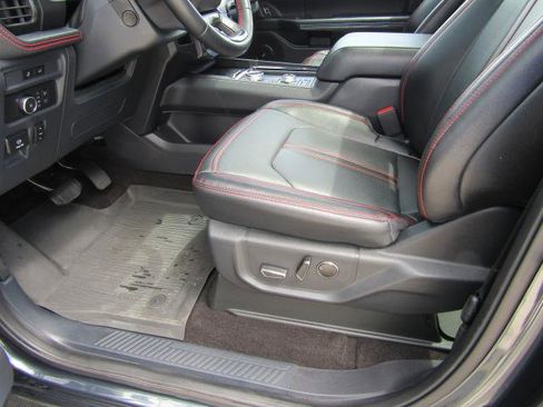 Certified 2022 Ford Expedition Max Limited AWD/4WD image 19