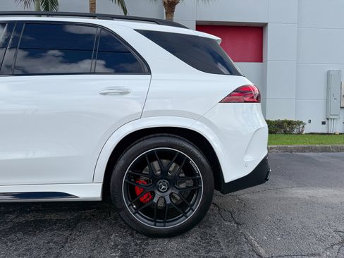 Used 2025 Mercedes-Benz GLE 63 AMG S image 10