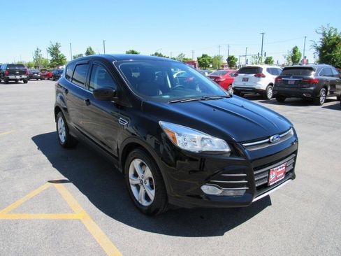 Used 2016 Ford Escape SE w/ SE Cold Weather Package AWD/4WD image 8