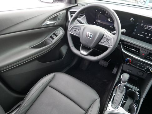 Used 2024 Buick Encore GX Sport Touring w/ Advanced Technology Package image 9