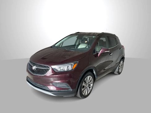 Used 2018 Buick Encore Preferred FWD image 1