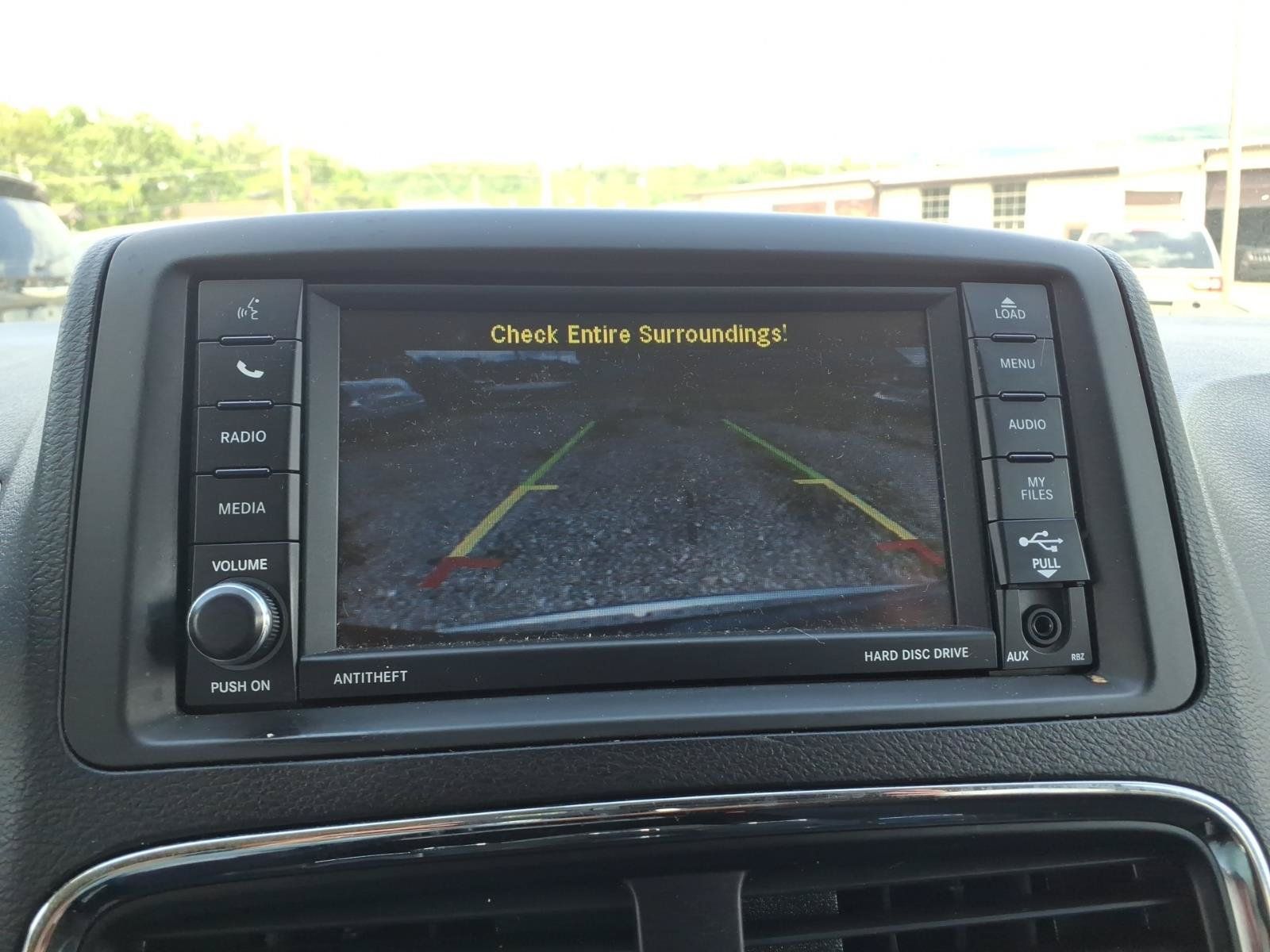 Used 2017 Dodge Grand Caravan SE w/ Power Window Group FWD image 9