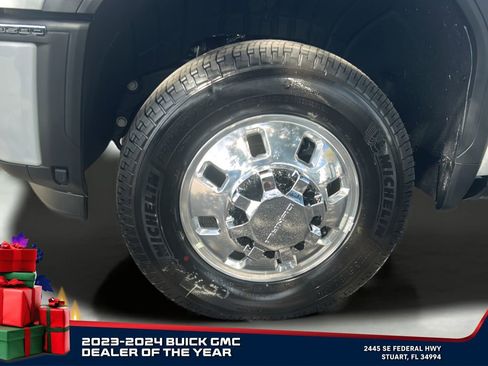 New 2026 GMC Sierra 3500 Denali w/ Denali Reserve Package image 10
