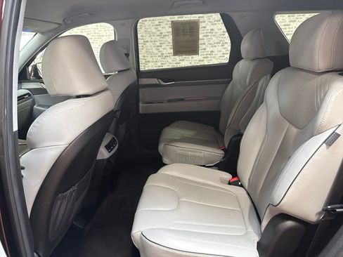 Used 2024 Hyundai Palisade SEL AWD/4WD image 13