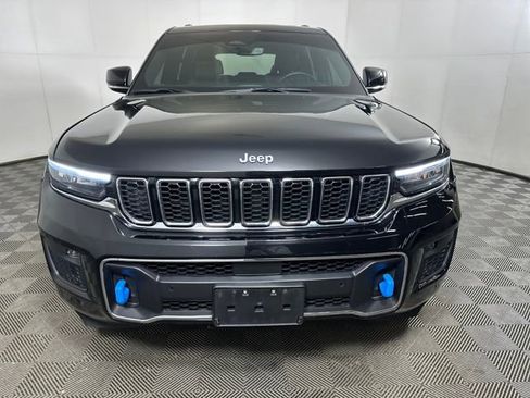 Used 2023 Jeep Grand Cherokee Overland image 8