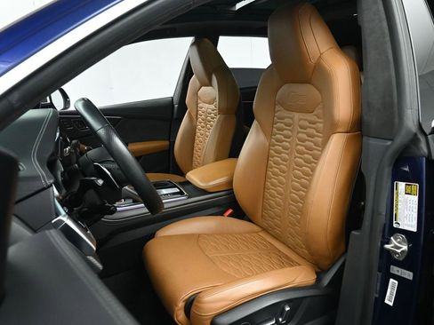 Used 2022 Audi RS Q8 w/ Luxury Package image 12