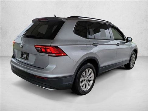 Used 2020 Volkswagen Tiguan S FWD image 5