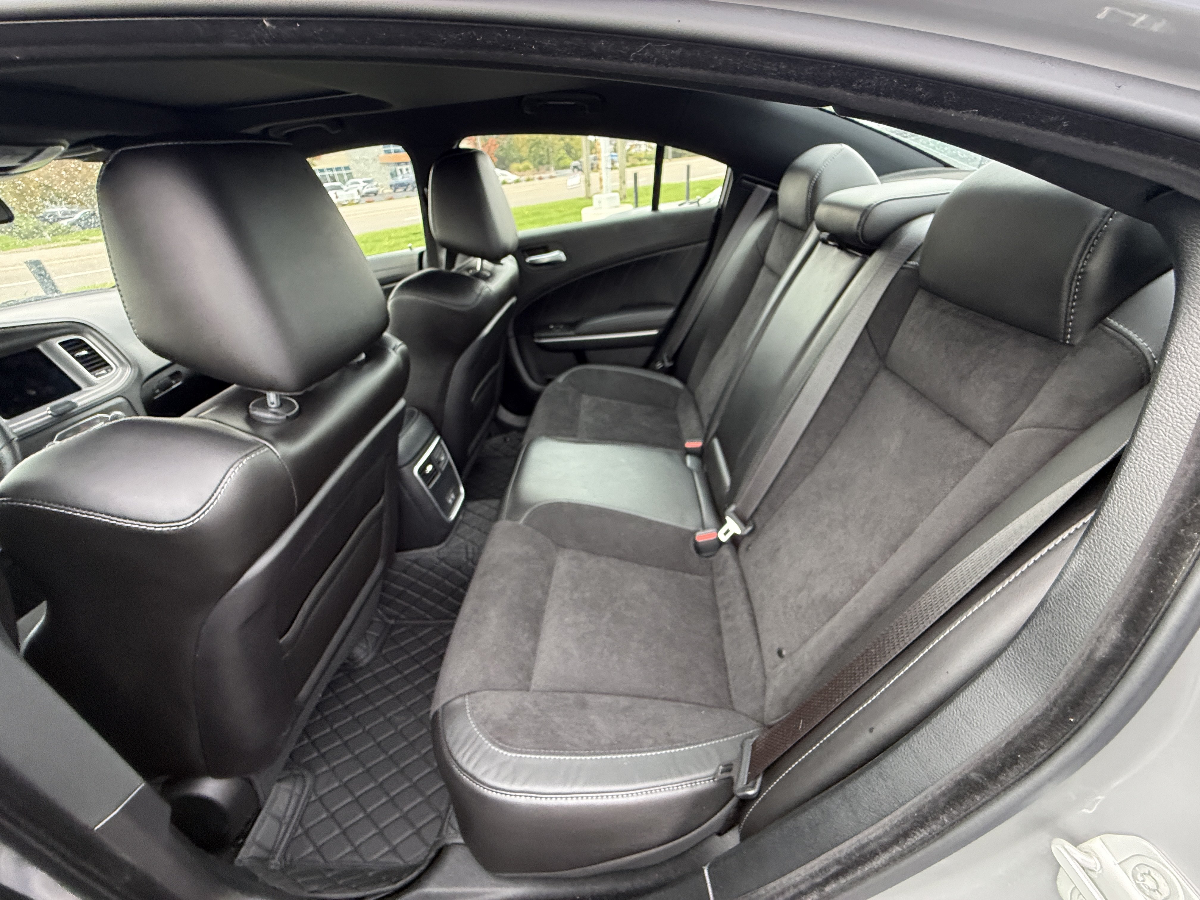 Used 2023 Dodge Charger Scat Pack w/ Plus Group RWD image 8