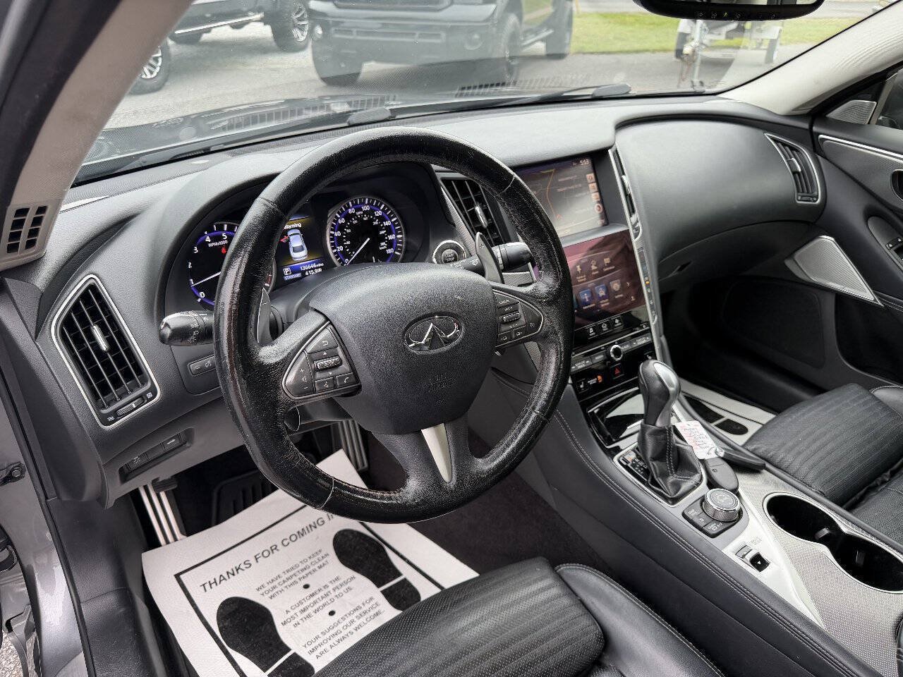 Used 2017 INFINITI Q50 Sport AWD/4WD image 10