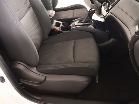 Used 2020 Nissan Rogue S AWD/4WD image 12