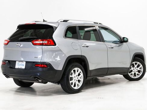 Used 2014 Jeep Cherokee Latitude image 26