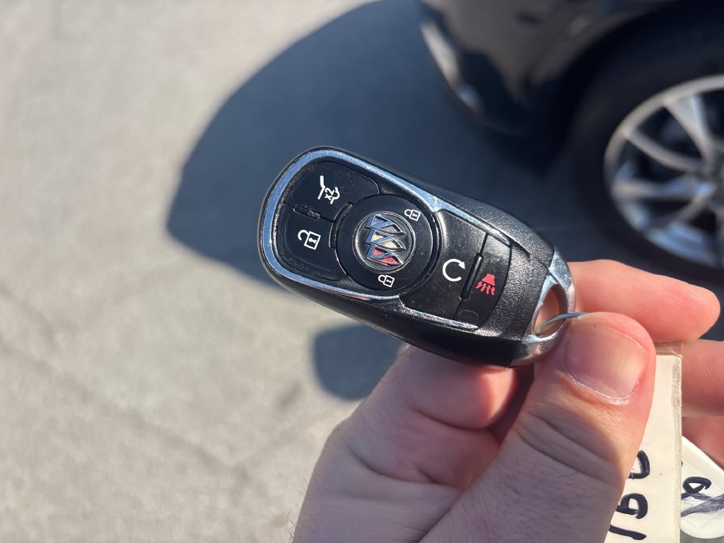 Used 2020 Buick Envision Essence w/ Experience Buick Package AWD/4WD image 33
