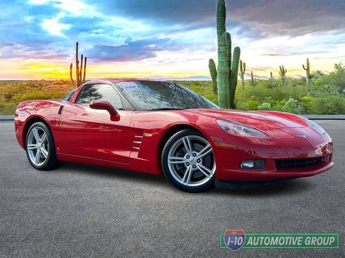 Used 2009 Chevrolet Corvette Coupe w/ Preferred Equipment Group RWD image 2