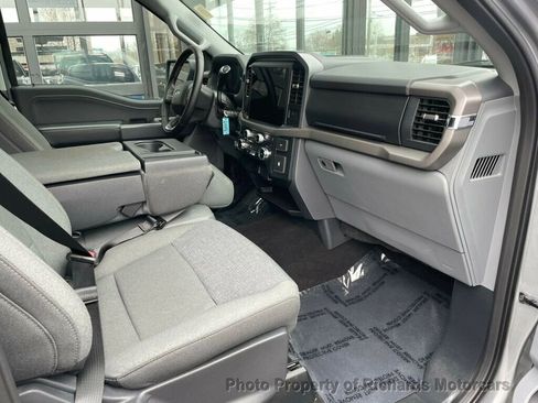 Used 2025 Ford F150 XLT w/ Equipment Group 301A Standard image 22