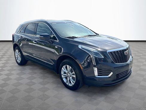 Used 2025 Cadillac XT5 Luxury FWD image 4