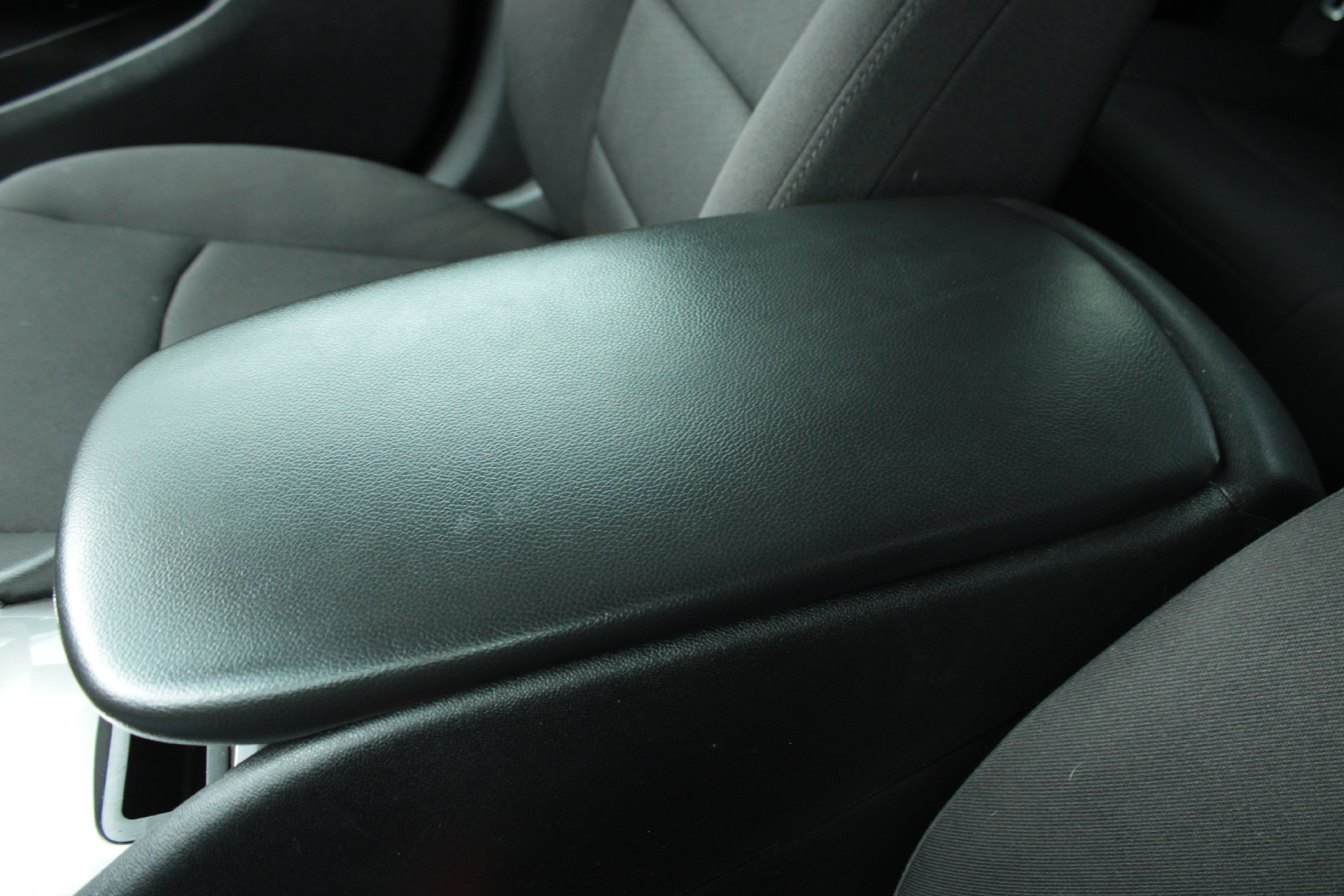 Used 2021 Chevrolet Malibu LS FWD image 43