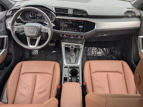 Certified 2025 Audi Q3 2.0T Premium w/ Convenience Package image 15