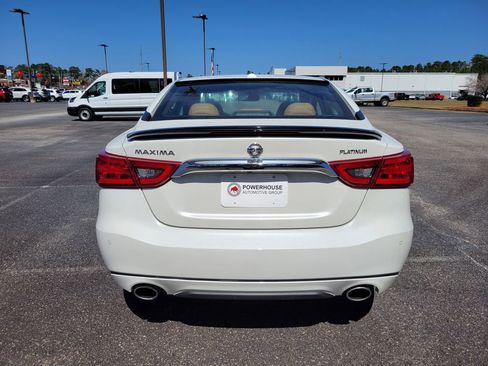 Used 2016 Nissan Maxima SR image 5