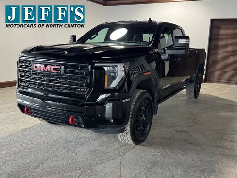 Used 2024 GMC Sierra 2500 AT4 w/ AT4 Premium Plus Package image 1