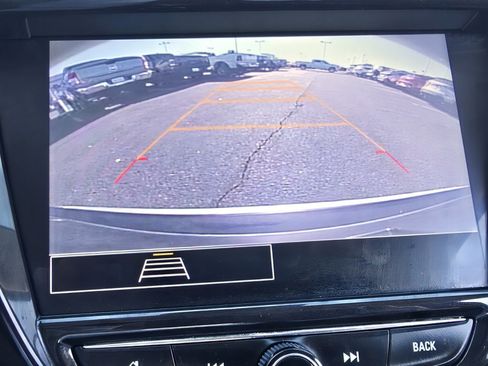 Used 2021 Chevrolet TrailBlazer LT image 30