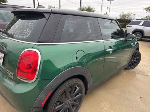 Used 2020 MINI Cooper 2-Door Hardtop image 3