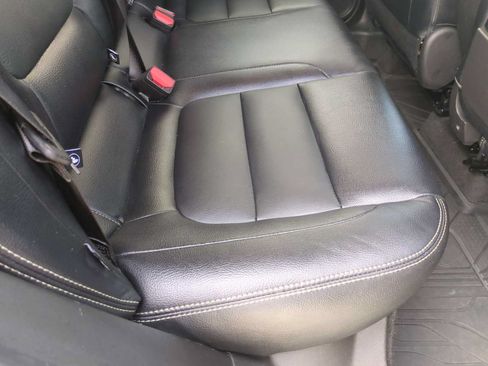 Used 2022 Chevrolet TrailBlazer LT w/ Convenience Package FWD image 25