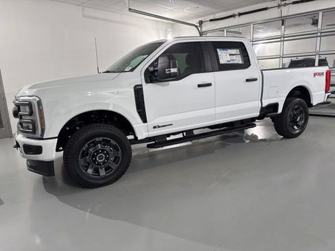 New 2026 Ford F250 XL w/ STX Appearance Package AWD/4WD image 3