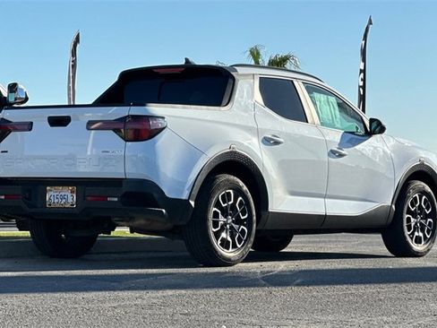 Used 2022 Hyundai Santa Cruz SEL Premium image 7