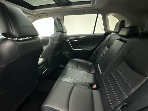 Certified 2020 Toyota RAV4 Limited AWD/4WD image 10