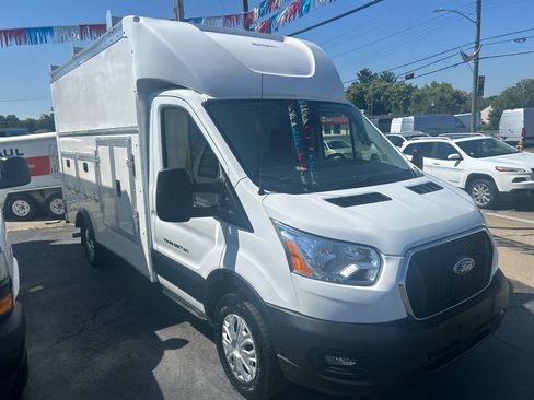 Used 2020 Ford Transit 350 w/ Exterior Upgrade Package image 4