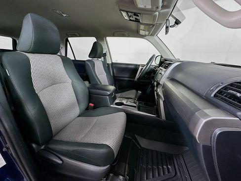 Used 2019 Toyota 4Runner SR5 image 28