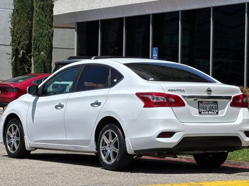 Used 2018 Nissan Sentra S FWD image 6