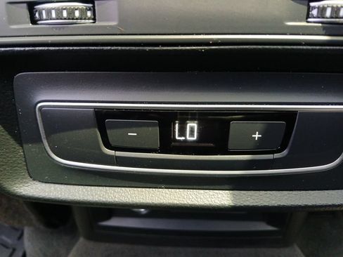 Used 2022 Audi Q7 2.0T Premium AWD/4WD image 27