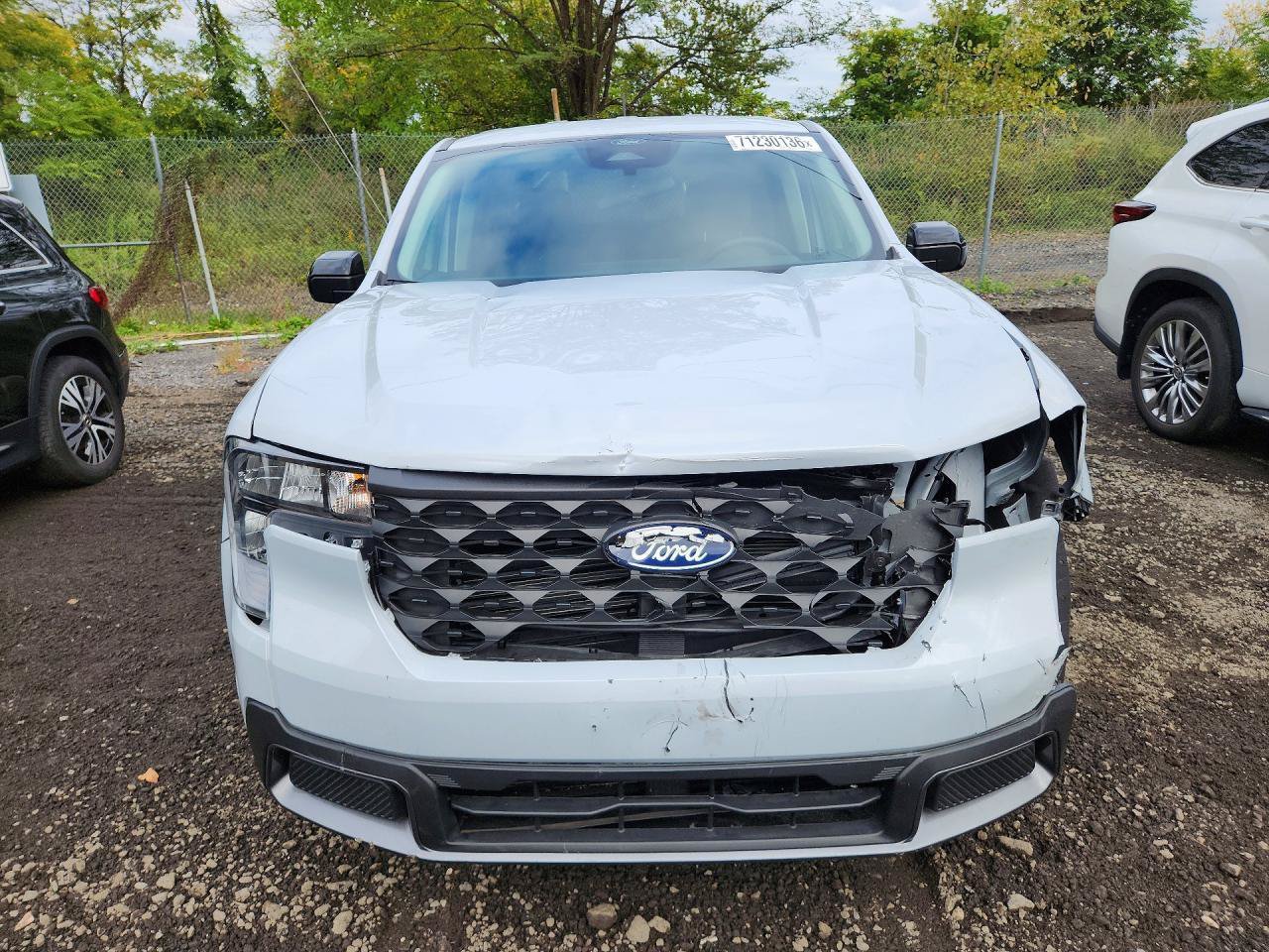 Used 2026 Ford Maverick XLT w/ Equipment Group 301A AWD/4WD image 2