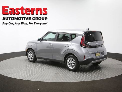 Used 2025 Kia Soul LX w/ LX Technology Package FWD image 63