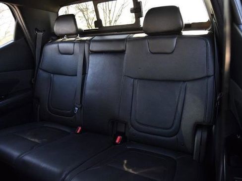 Used 2022 Hyundai Santa Cruz Limited image 28