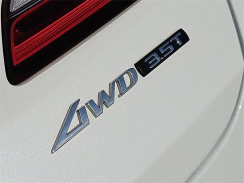 Used 2023 Genesis GV80 3.5T image 12