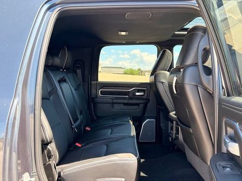 Used 2025 RAM 3500 Laramie AWD/4WD image 20