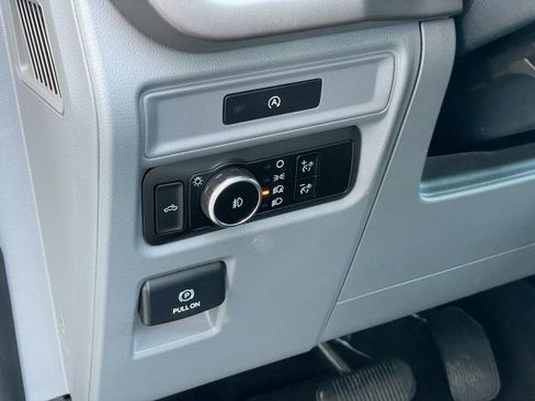 Used 2025 Ford F150 XLT w/ Equipment Group 301A Standard AWD/4WD image 22