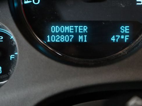 Used 2014 GMC Sierra 3500 SLT w/ SLT Convenience Package image 46