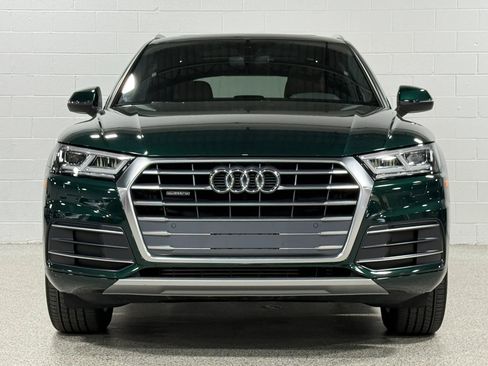 Used 2018 Audi Q5 2.0T Premium Plus w/ Premium Plus Package AWD/4WD image 3