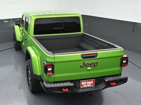 Used 2025 Jeep Gladiator Rubicon AWD/4WD image 39