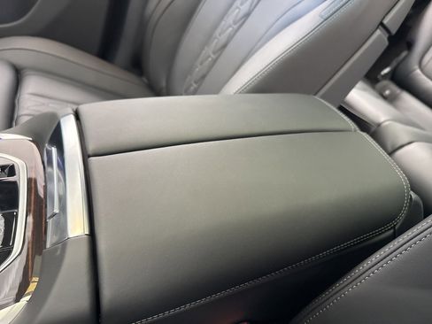 New 2026 BMW X7 xDrive40i w/ M Sport Package image 38