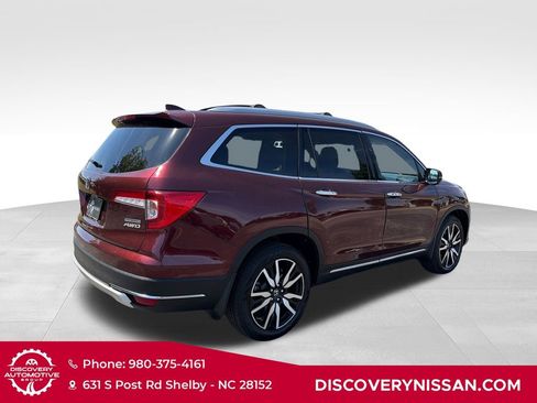 Used 2022 Honda Pilot Touring image 6