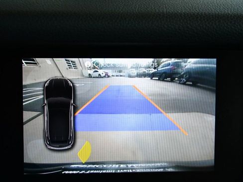 Used 2018 Porsche Macan image 49