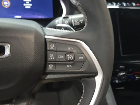 Used 2024 Jeep Grand Cherokee Altitude image 13