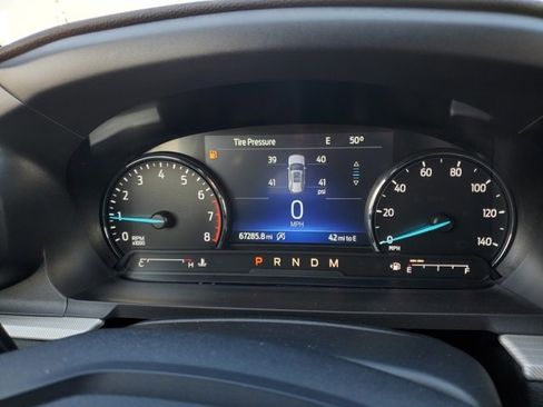 Used 2020 Ford Explorer XLT image 16